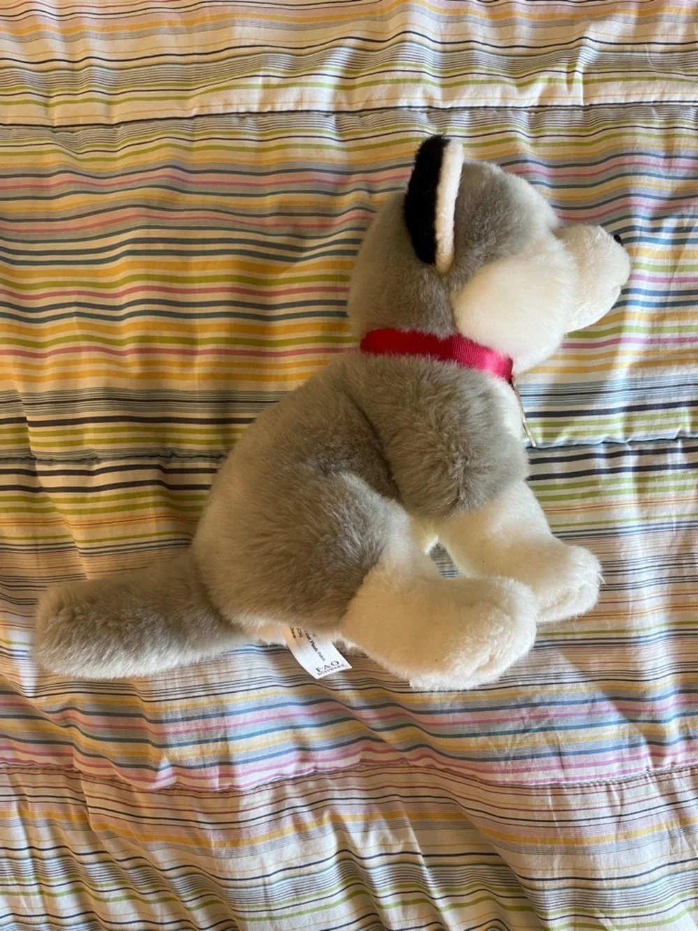 FAO Schwarz Gray and White Husky Plush Puppy‎ with Red Collar